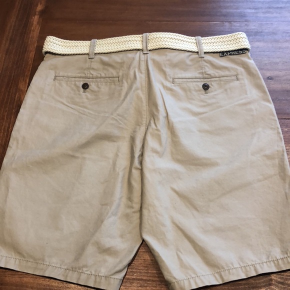 EXPRESS flat front khaki shorts with braided belt. Classic fit. Size 33. NWT! - Picture 3 of 7
